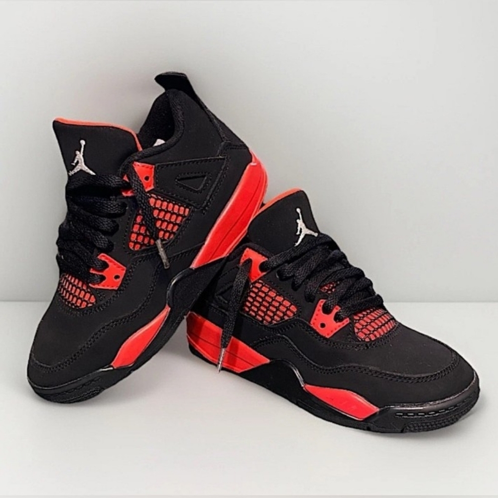 📛◼️US 12C- Jordan 4 Retro Mid "Red Thunder" Black Red (PS) LTR Suede Shoe
*NICE